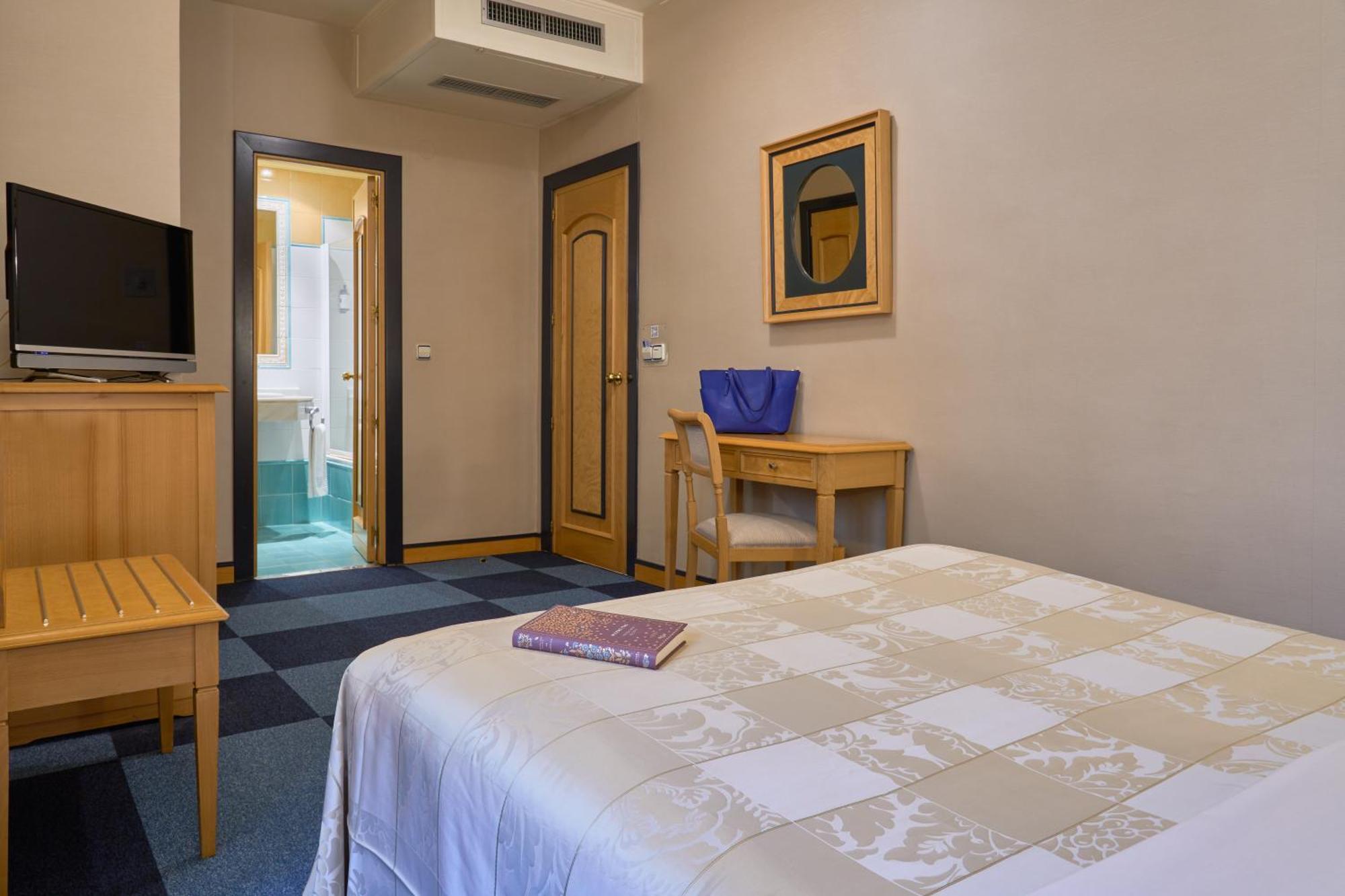 Macia Condor Granada