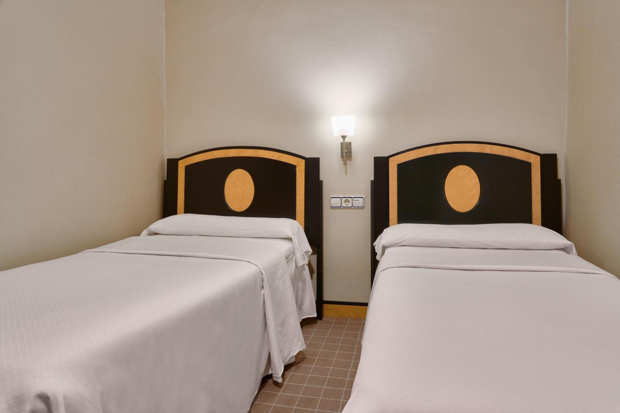 Macia Condor Hotel 4*