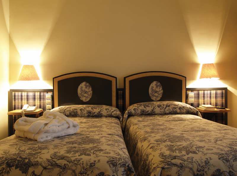 Macia Condor 4* Granada
