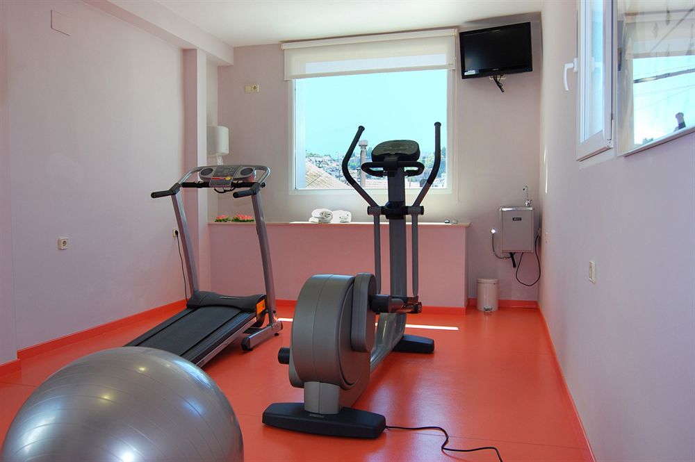 Macia Condor Hotel