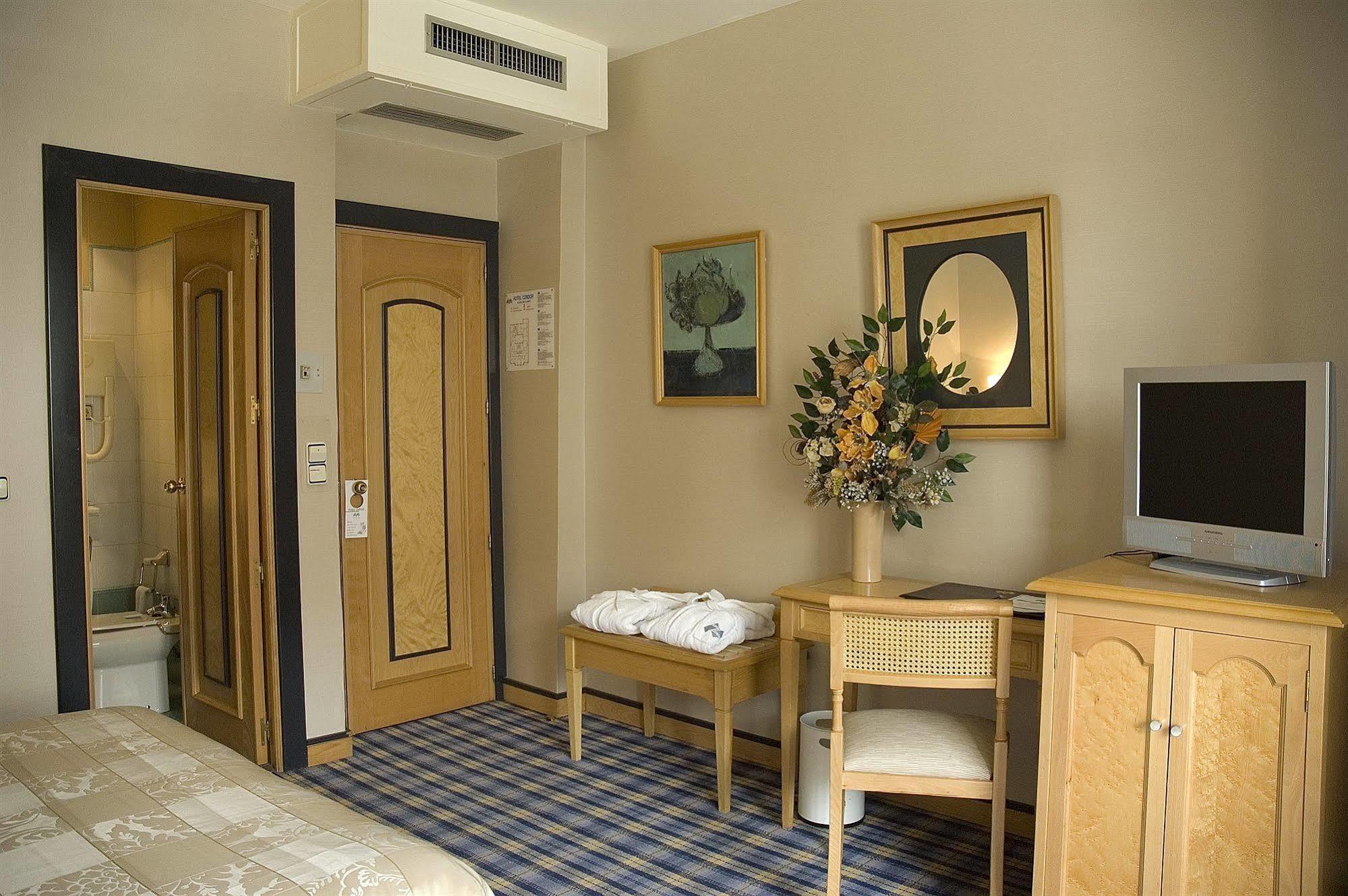 Macia Condor 4* Granada